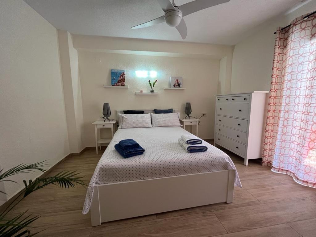 Apartamento 2 Dormitorios En Primera Linea De Playa San Cristobal Almuñécar Exterior foto